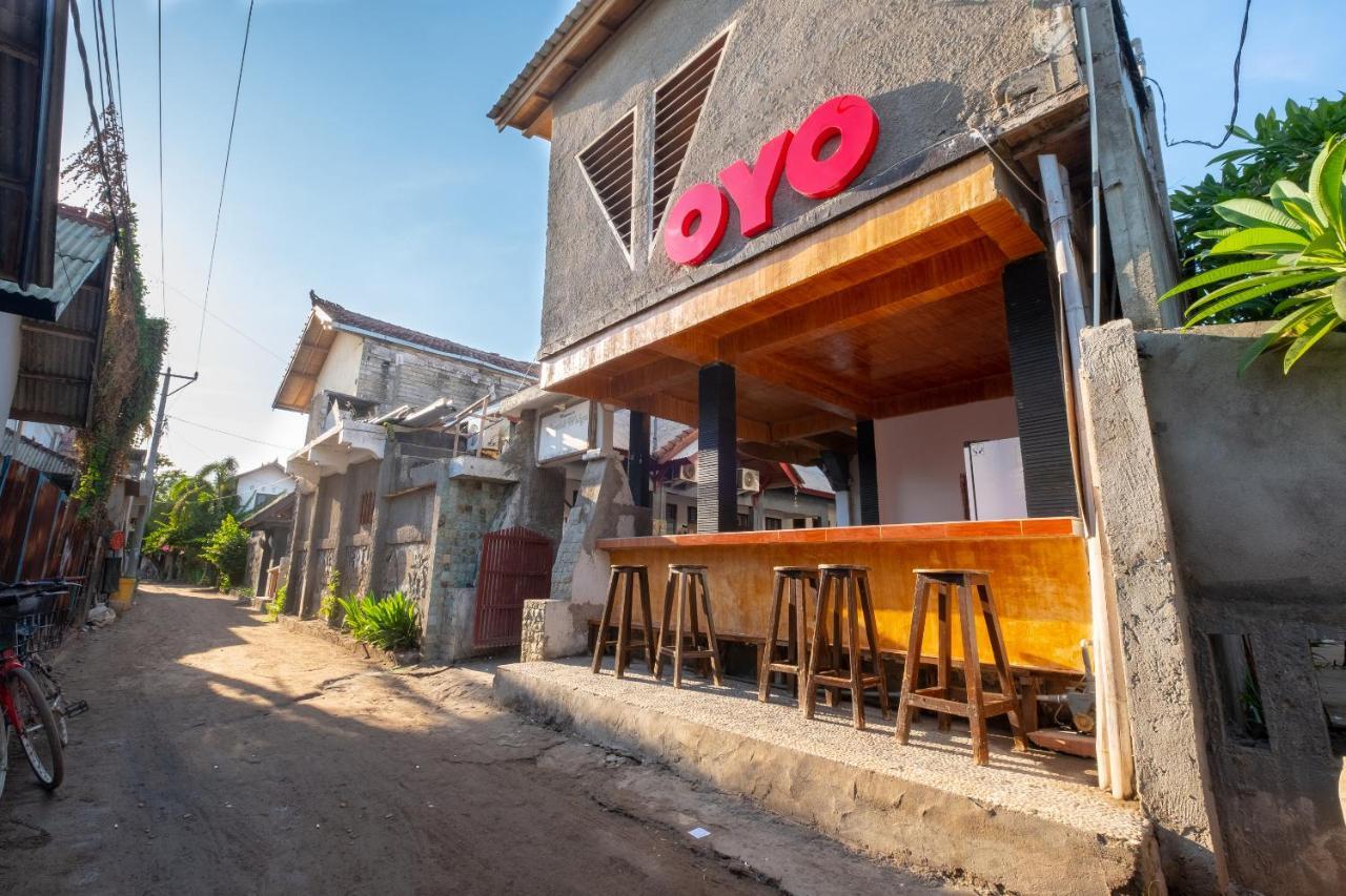 Oyo 1991 Pondok Wahyu Gili Trawangan Exteriör bild
