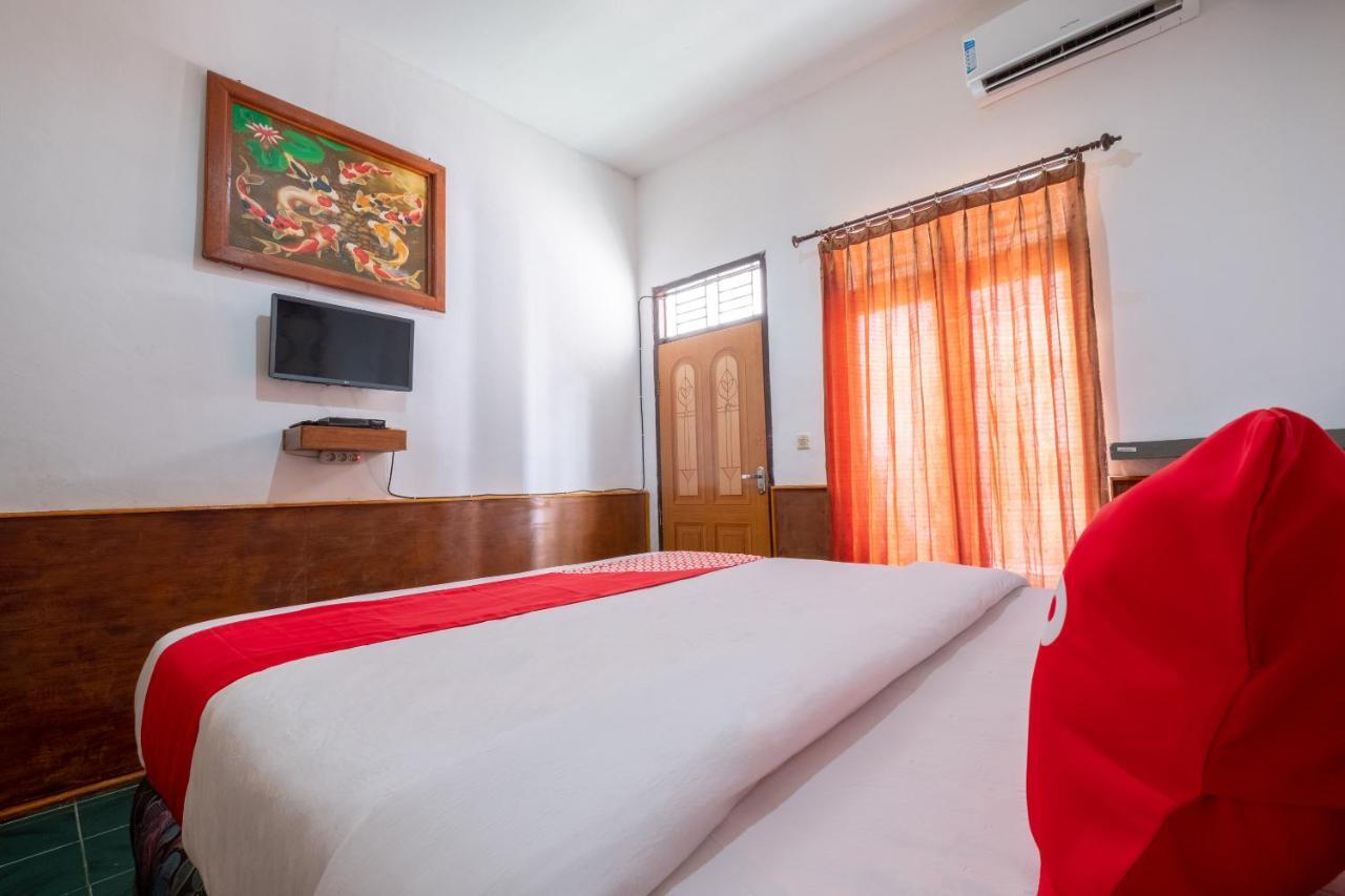 Oyo 1991 Pondok Wahyu Gili Trawangan Exteriör bild